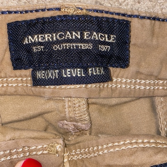 Tan American Eagle Outfitters shorts - Picture 2 of 4
